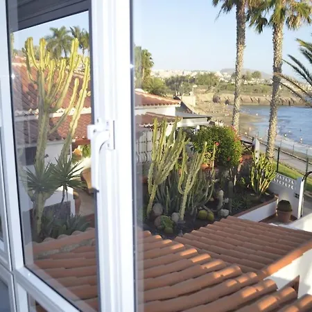 Tranquila, Playa Del Duque Holiday home