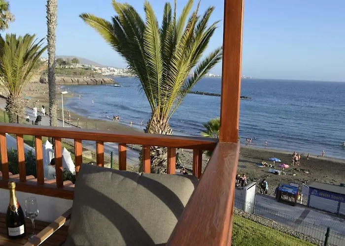 Tranquila, Playa Del Duque 度假居